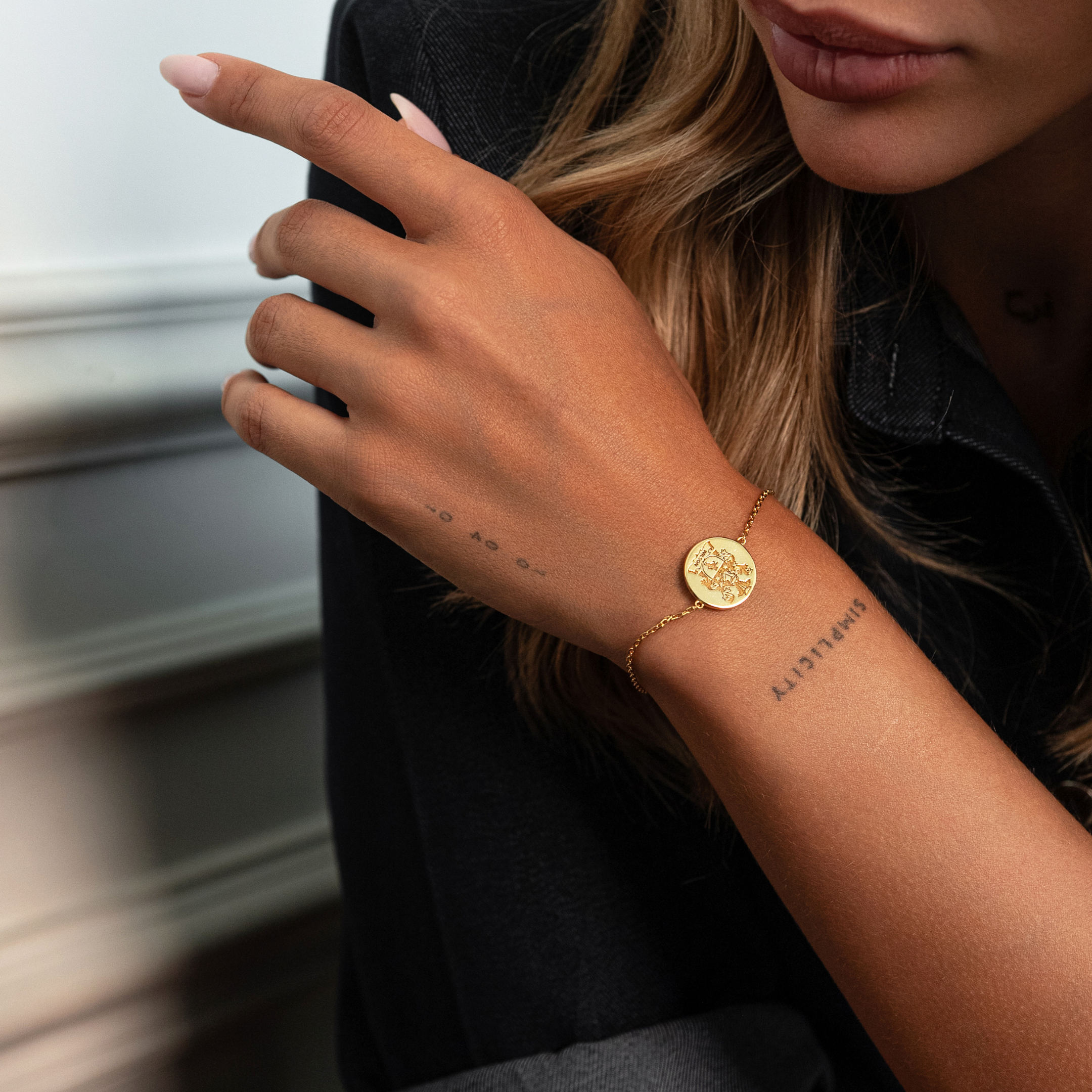 Personalized Coat of Arms Bracelet