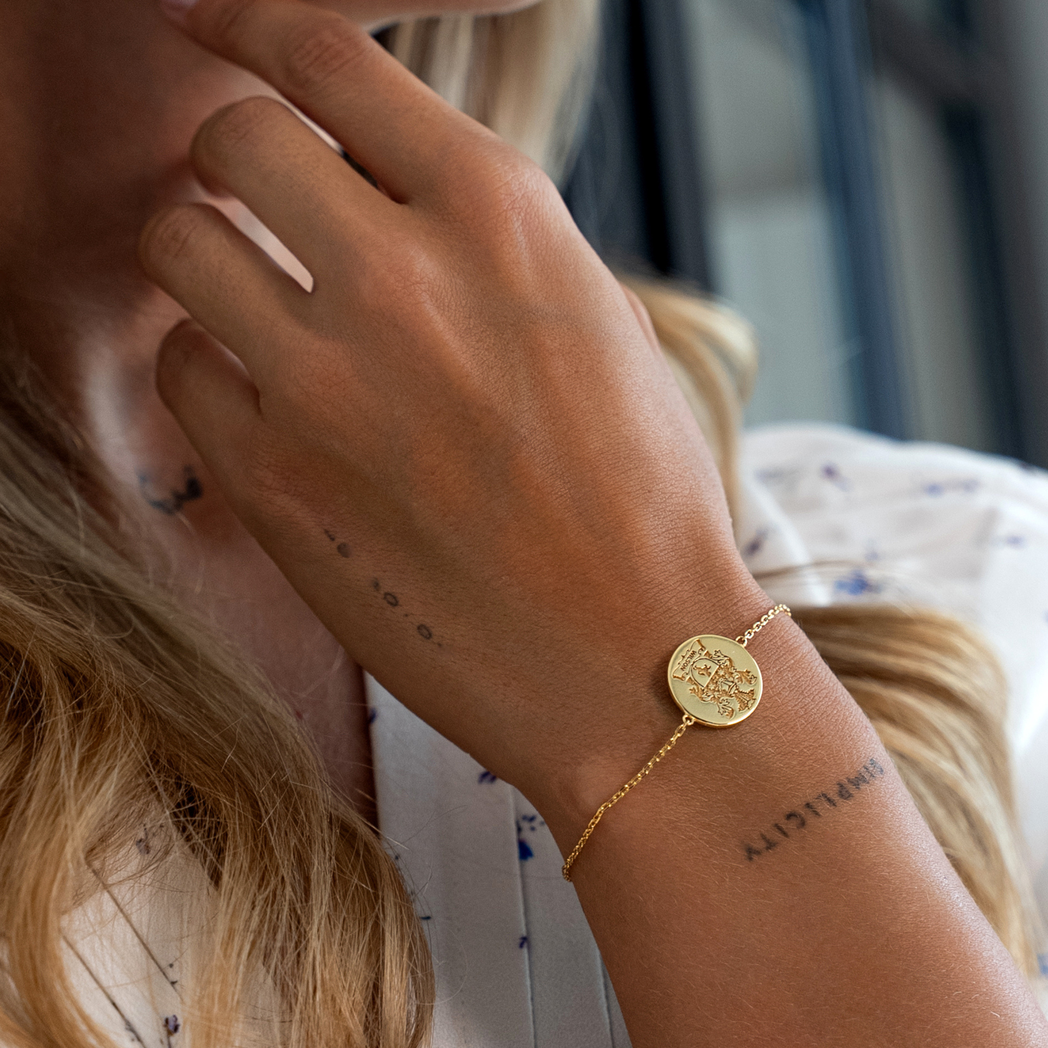 Personalized Coat of Arms Bracelet