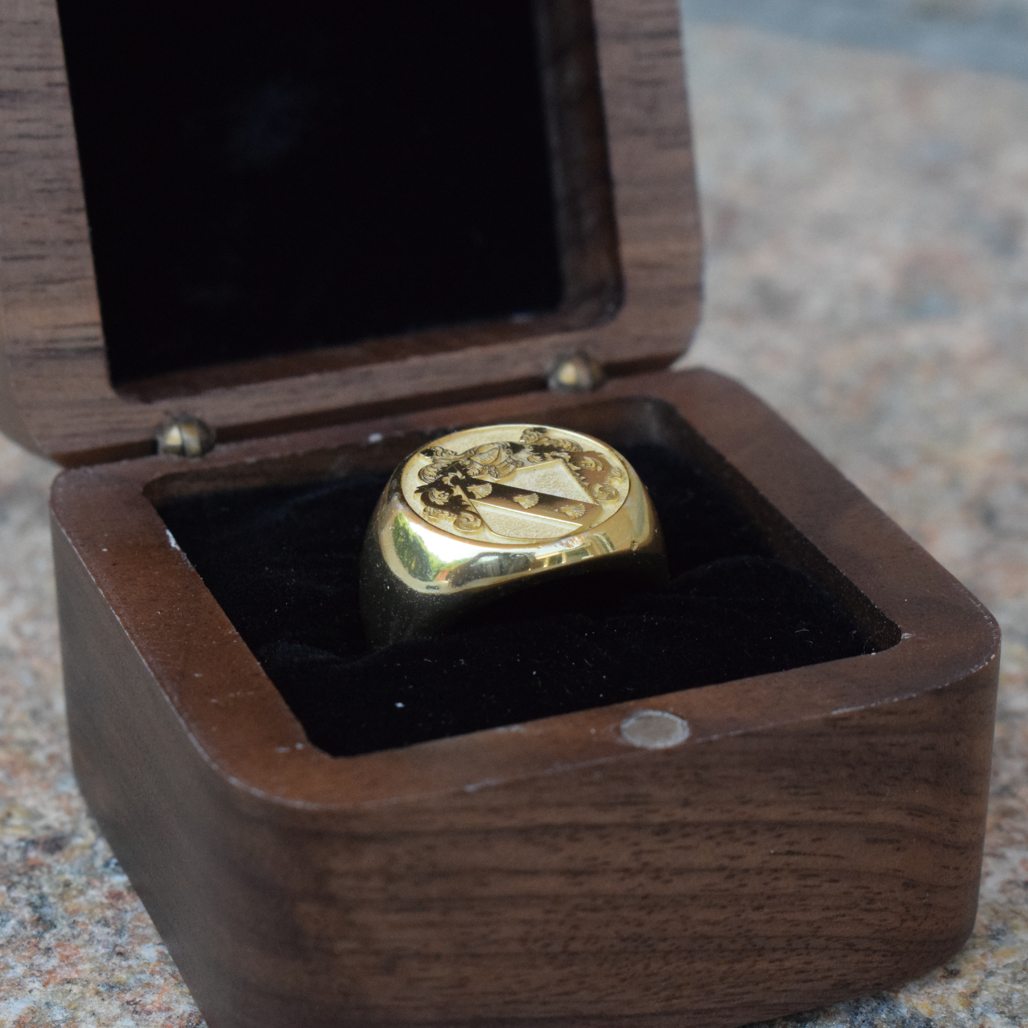 Caja de Anillo de Madera Personalizada