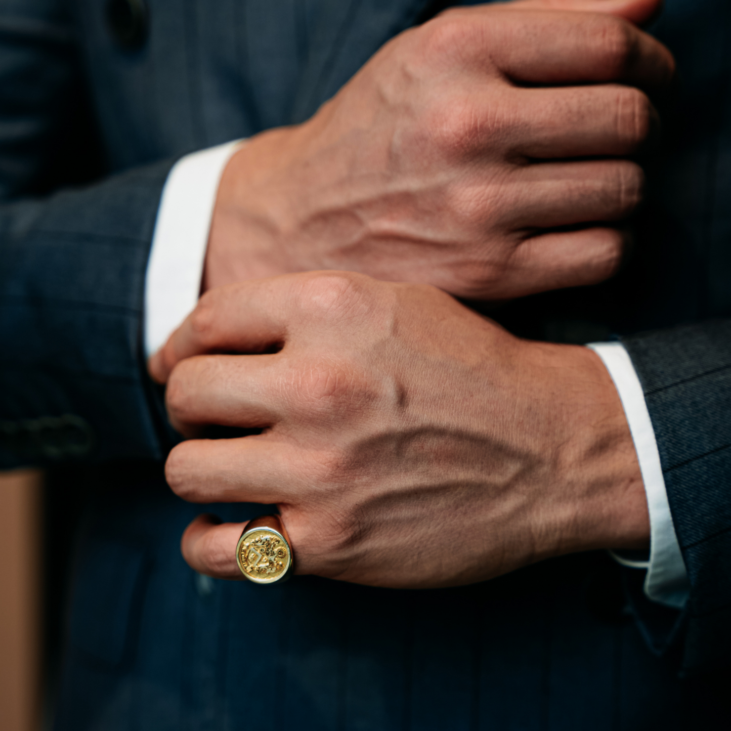 Personalized Coat of Arms Ring with 3D Effect