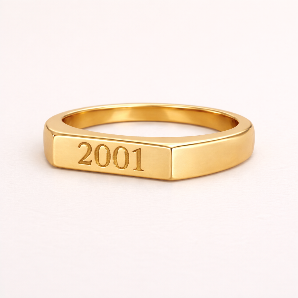 Personalized Square Signet Ring with Engraved Date or Name