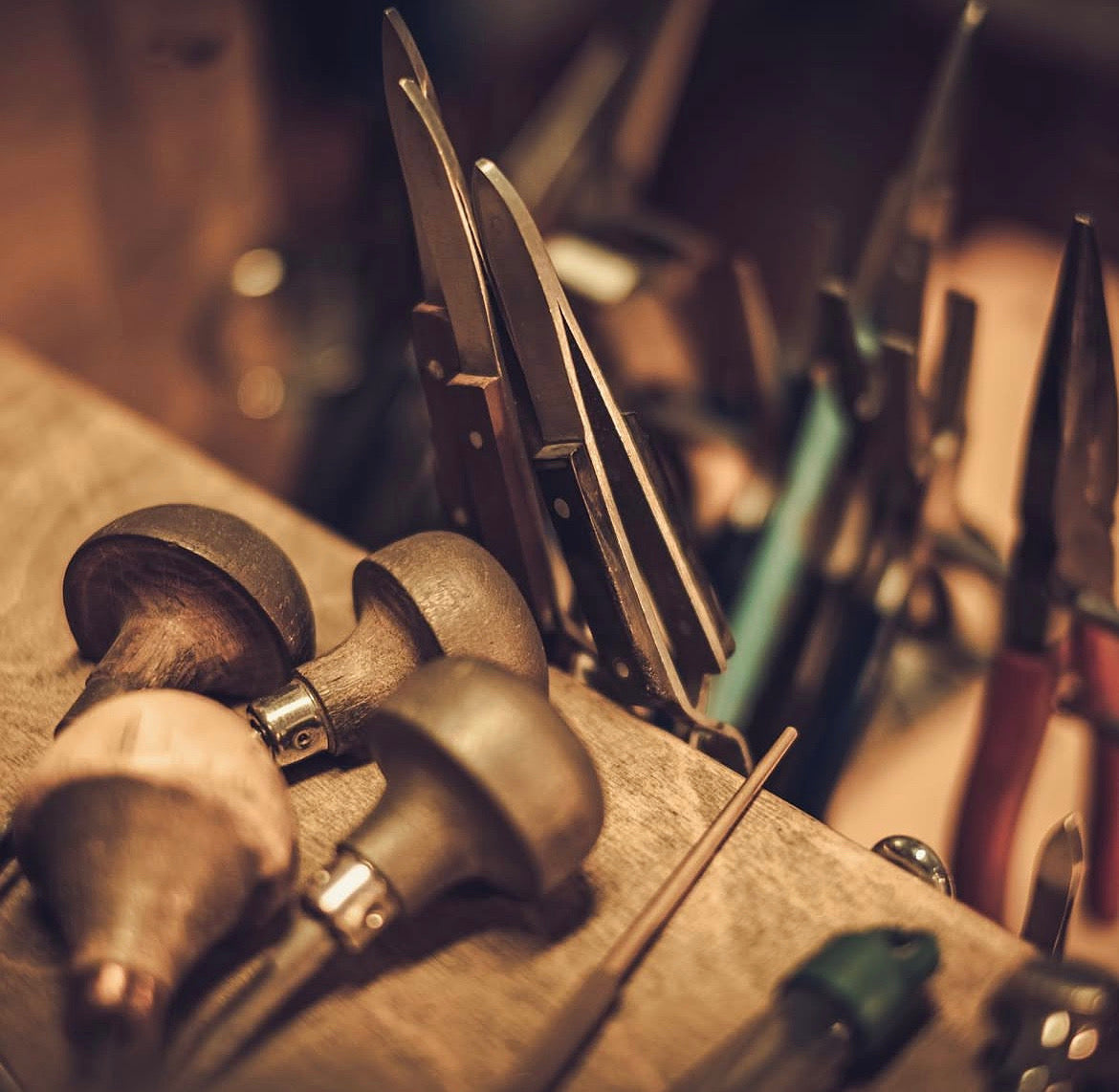 heritagering, heritage ring, heritage ring, heritage ring for men, personalized signet ring, coat of arms ring, family crest ring, mens signet ring, gold signet ring, custom signet ring, mens gold signet ring, silver signet ring, pinky signet ring