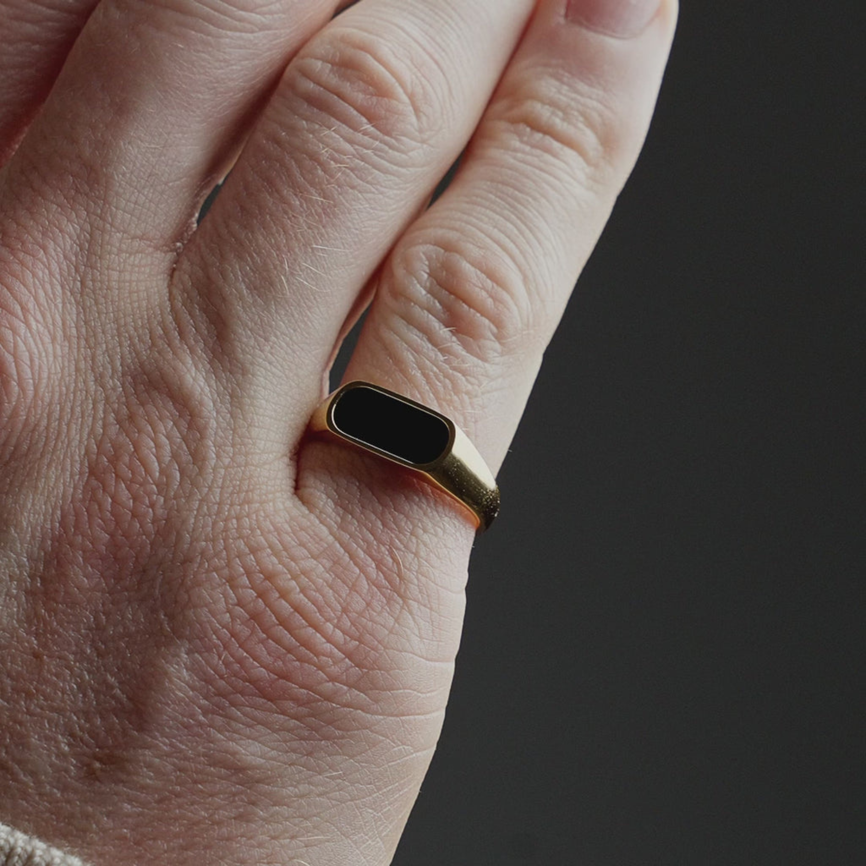 Minimal Oval Signet Ring